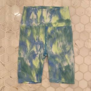 CARBON38 Tie Dye Ribbed Biker Short